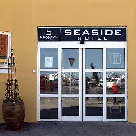 Seaside מלון 3*